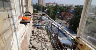 Демонтаж балкона Дюртюли, цена от 2935 руб.